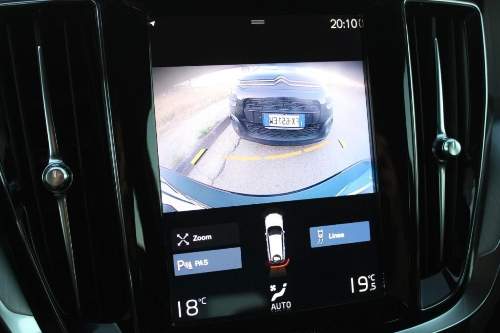 Volvo V60 2.0 D3 Geartronic *PELLE *RETROCAMERA