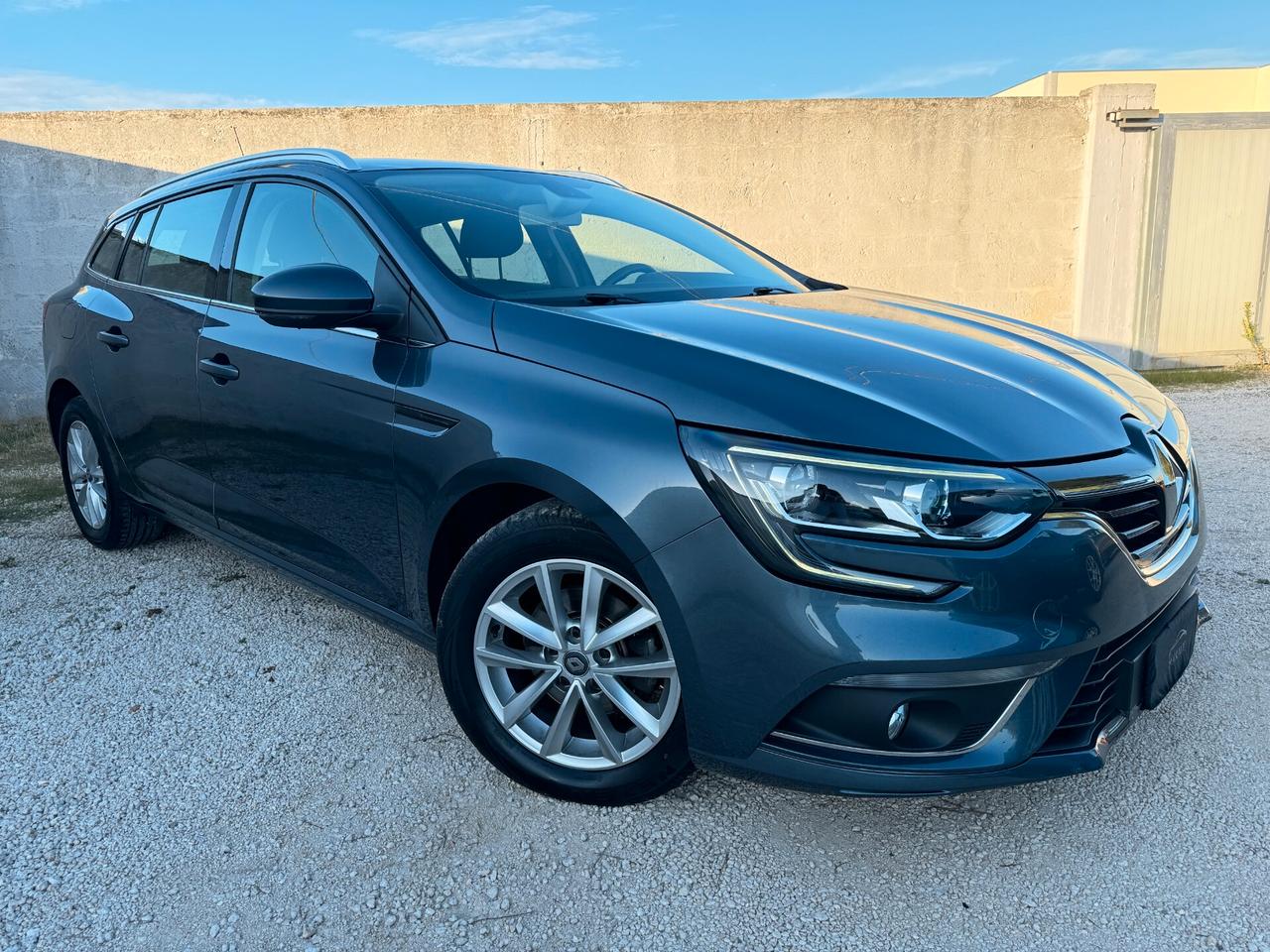 RENAULT MEGANE SPORTER 1.5 BLUE DCI 115CV BUSINESS 2020