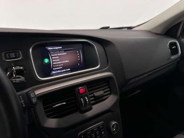Volvo V40 Cross Country D2 Geartronic NEOPATENTATI