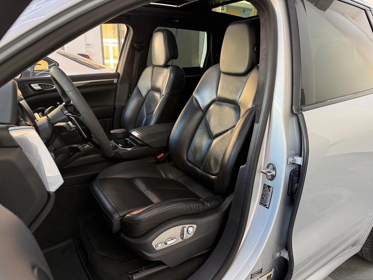 Porsche Cayenne 4.8 GTS