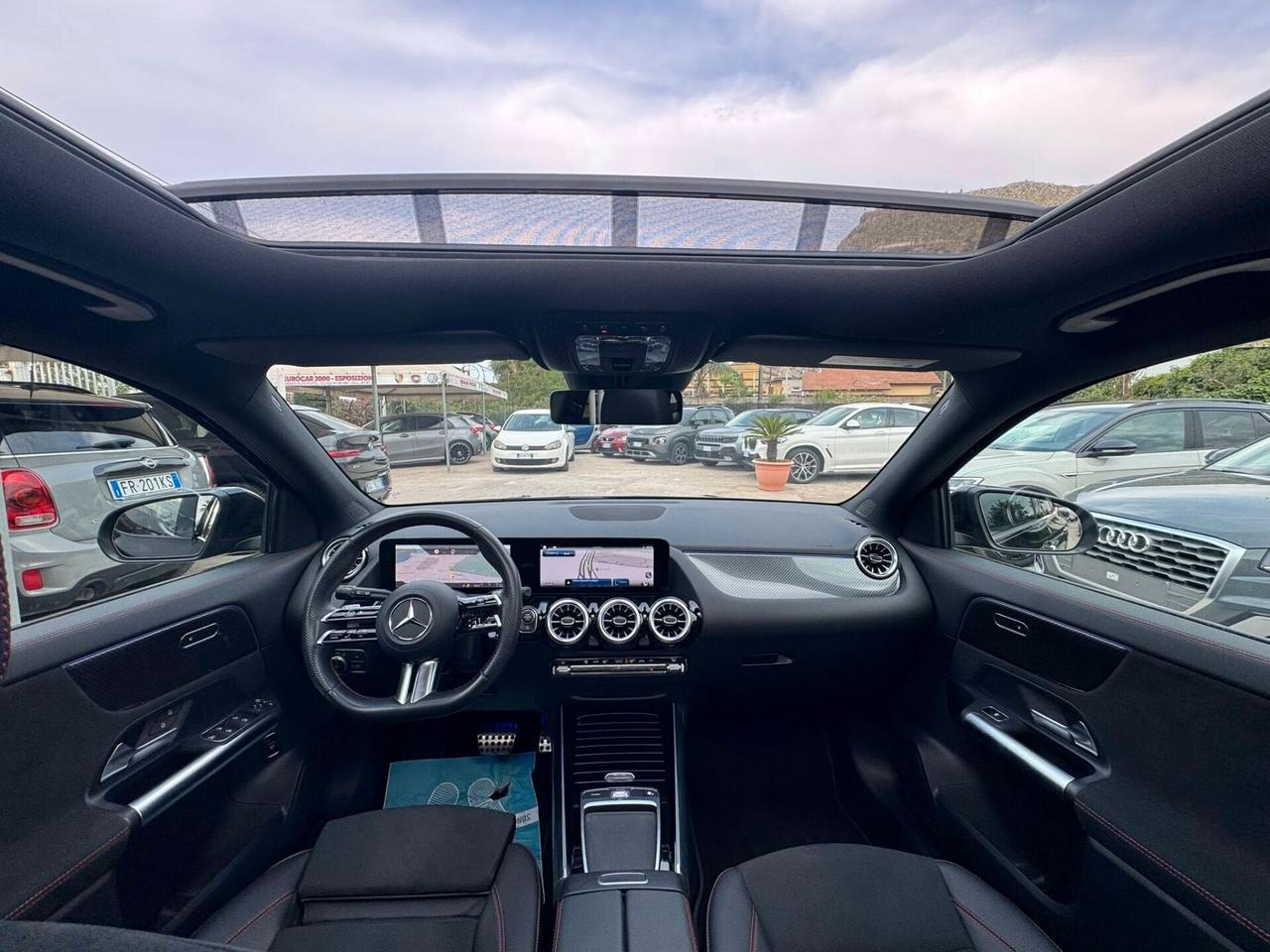 MERCEDES GLA200d PREMIUM PLUS AMG LINE
