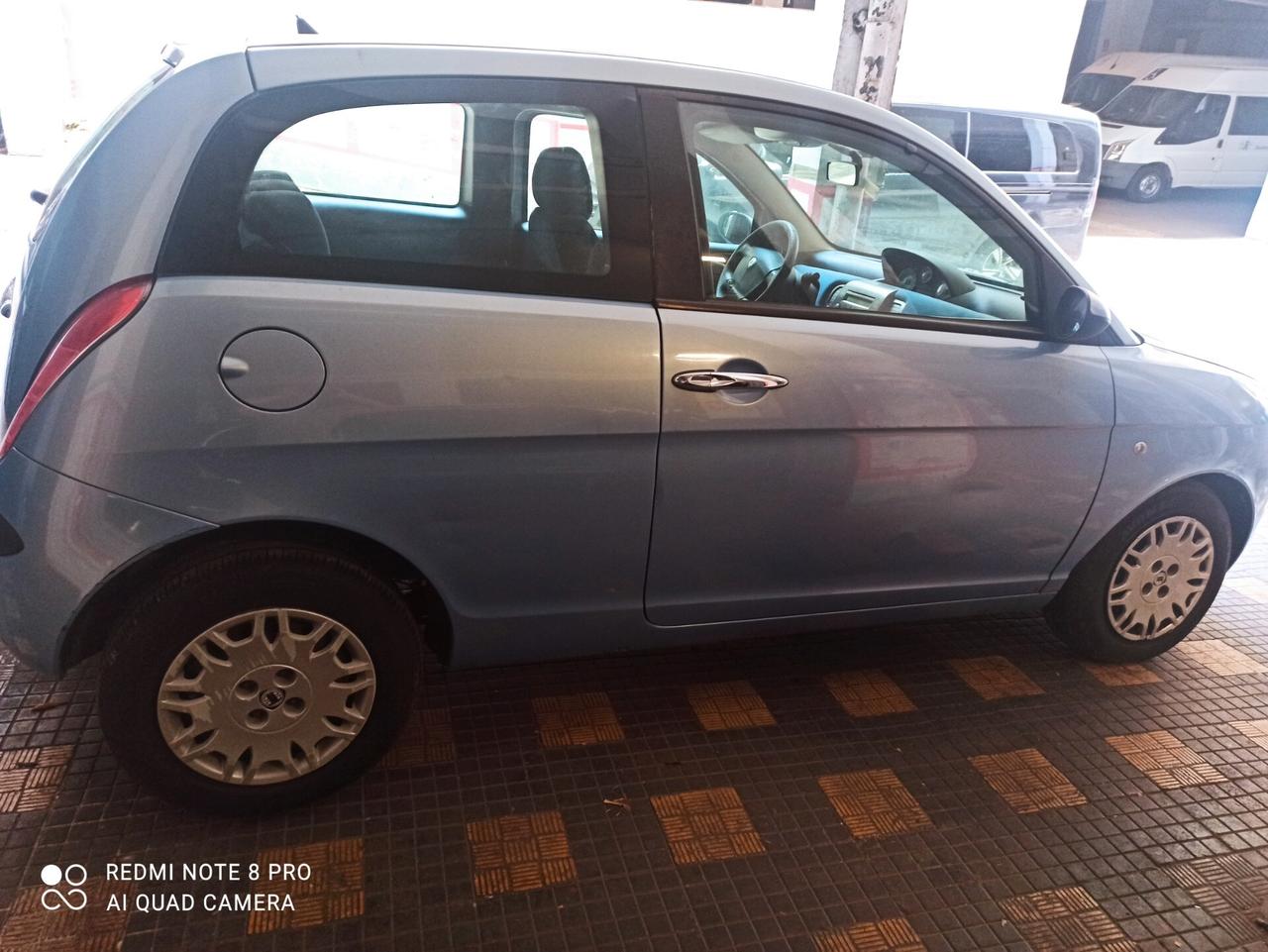 Lancia Ypsilon 1.2 Argento