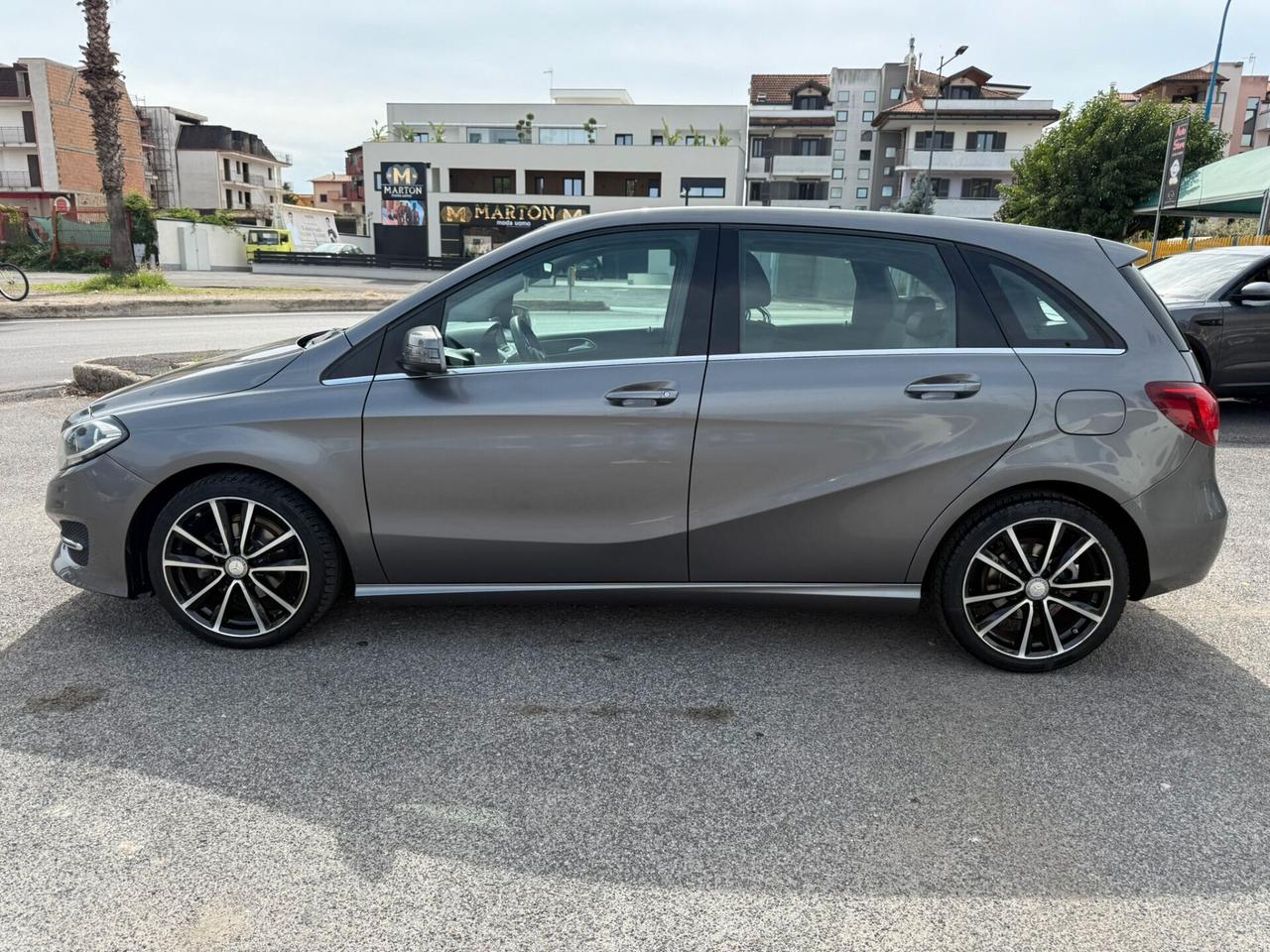 MERCEDES-BENZ CLASSE B180CDI AUTOMATICA SPORT