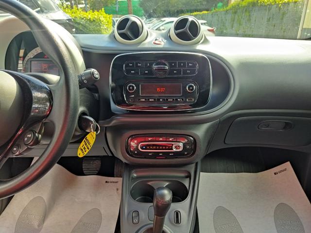 SMART ForTwo 0.9cc 90cv TETTO PANORAMA BLUETOOTH CRUISE