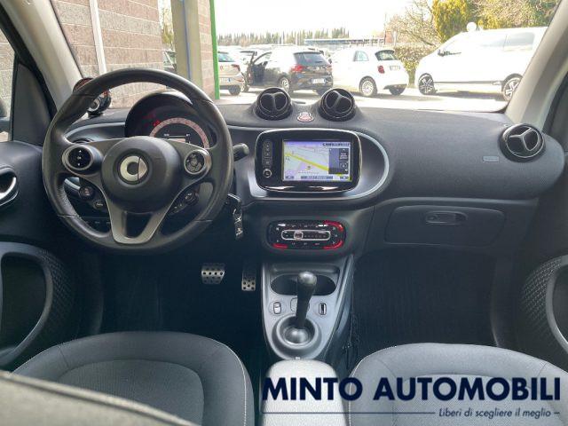 SMART ForTwo EQ BERLIN BLACK AUTOMATICA NAVI TETTO PANORAMICO