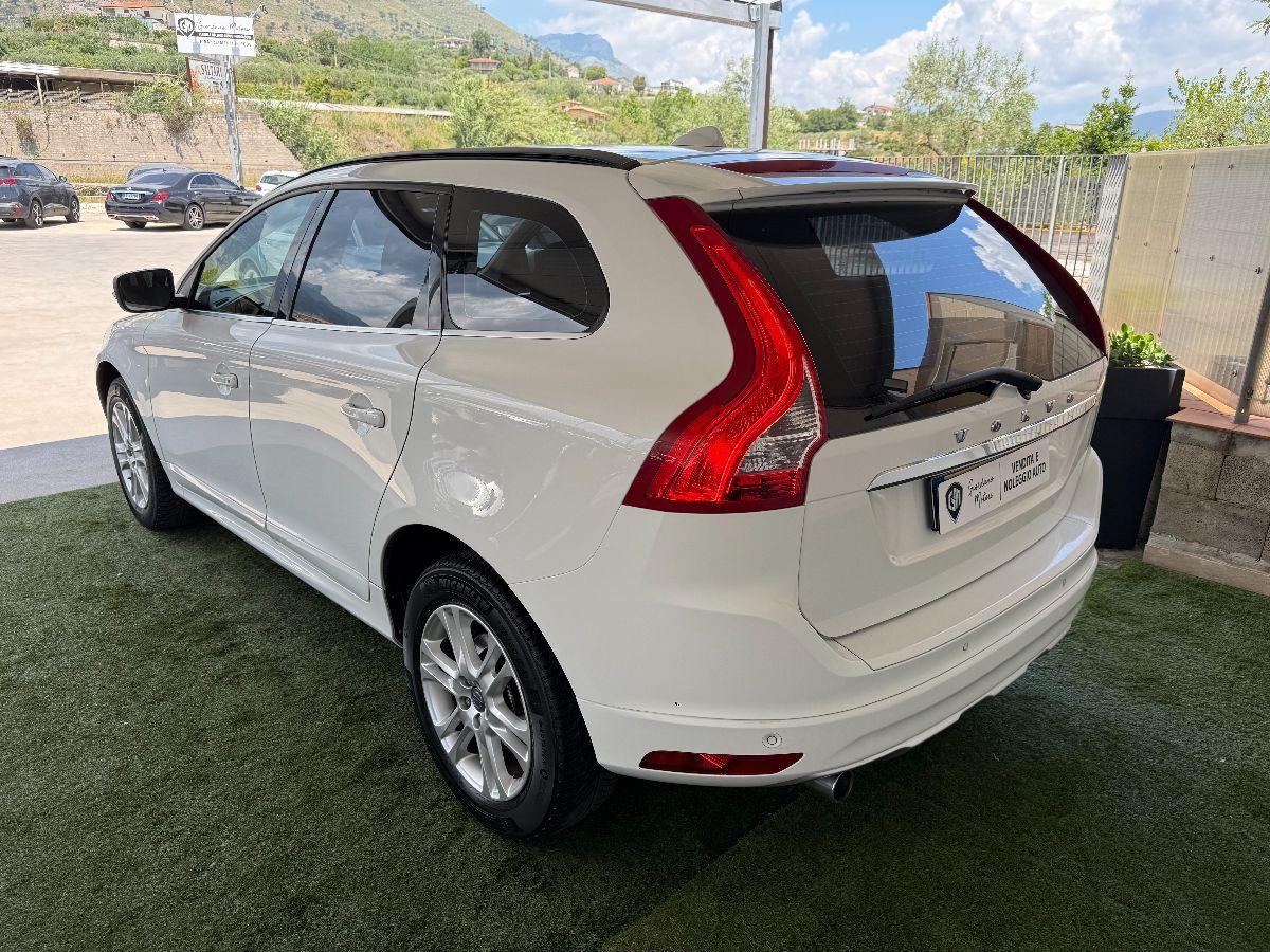 VOLVO - XC60 2.0 d3 Business 136cv geartronic