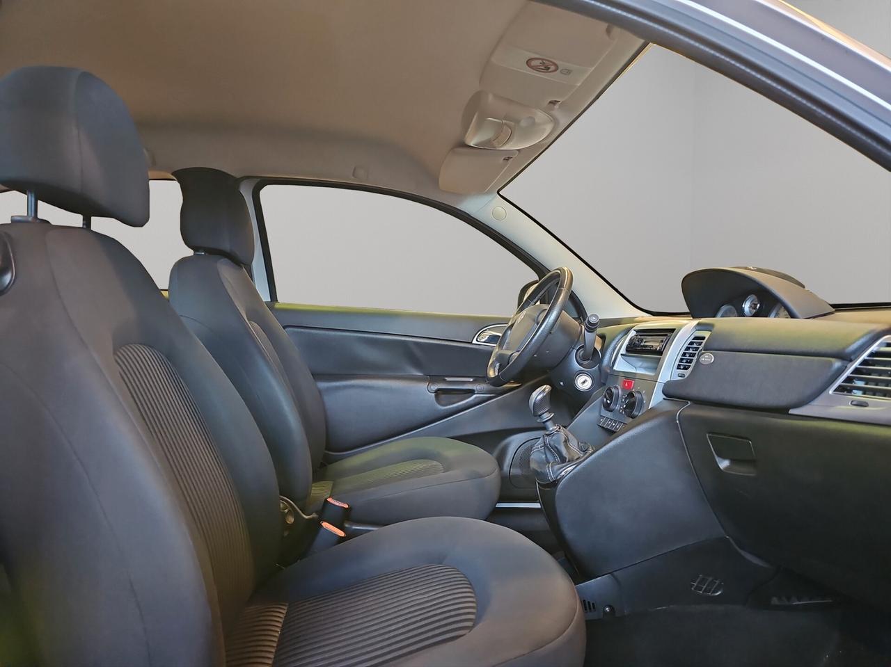 Lancia Ypsilon 1.2 69 CV Argento