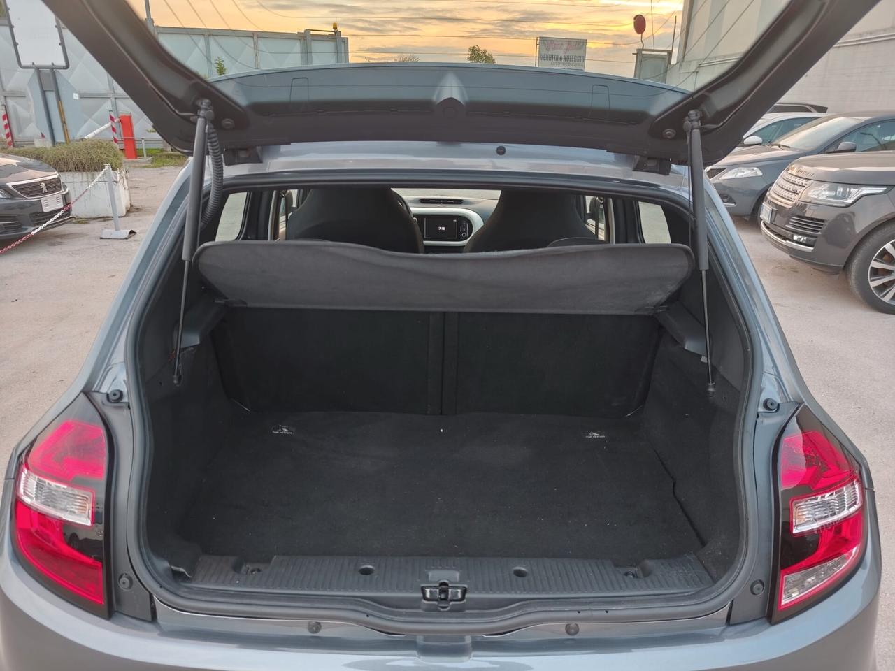 Renault Twingo BENZINA/GPL 1000 CC. ANCHE PER NEO PATENTATI RIF:7525