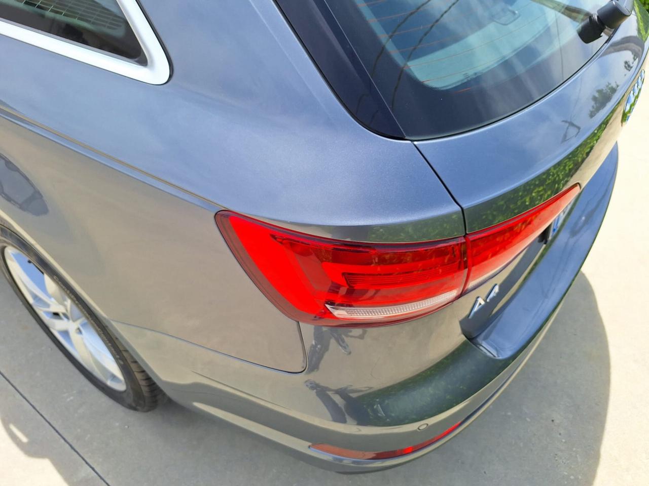 Audi A4 Avant S-LINE 2.0 TDI 150cv Automatica