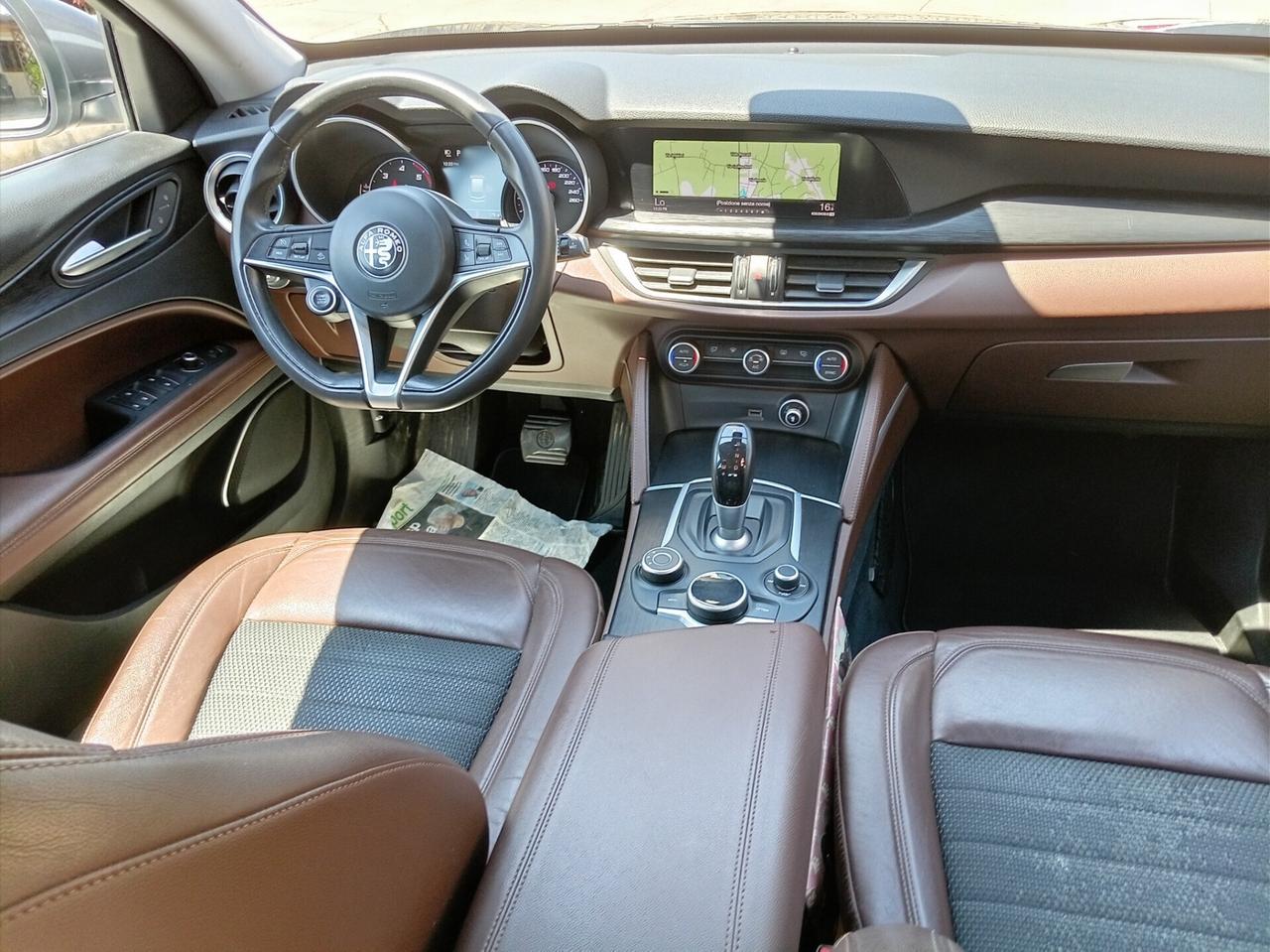 Alfa Romeo Stelvio 2.2JTDM 210 CV AT8 Q4 Executive FULL PELLE NAVI XENON