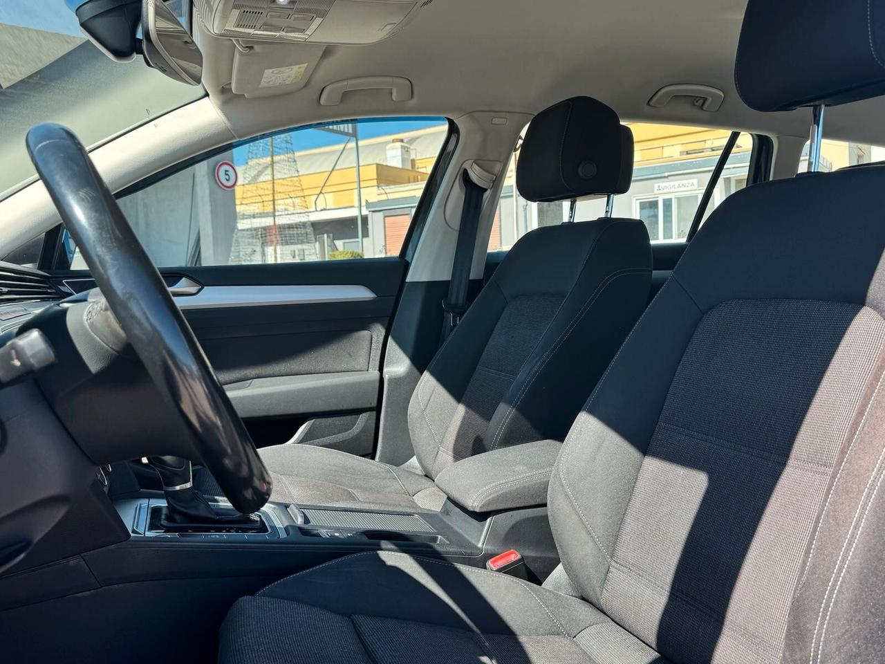 Volkswagen Passat Variant 2.0 TDI DSG Highline BlueMotion Technology