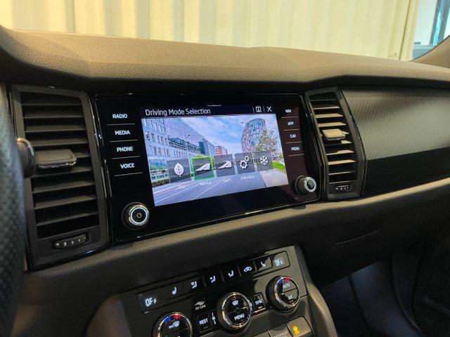 SKODA Kodiaq 2.0 TSI 4x4 DSG 7P Sportline Cam 20" Pano Gancio