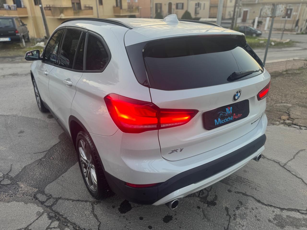BMW X1 18D 150 CV LUXURY AUTO FULL IVA