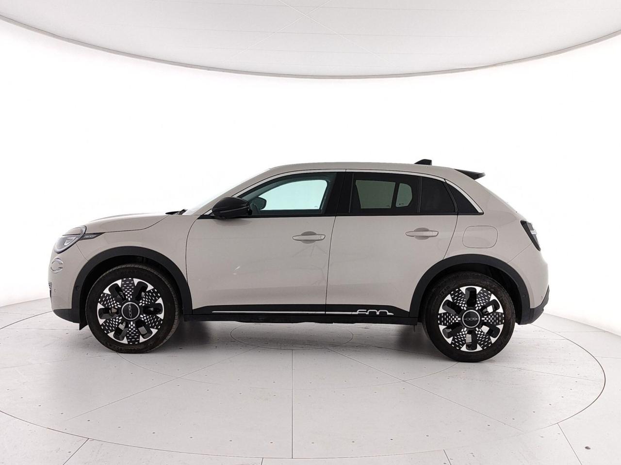 Fiat 600 Hybrid 136 CV DCT MHEV La Prima