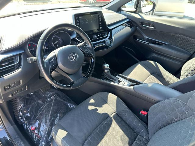 TOYOTA C-HR 1.8 Hybrid E-CVT Lounge