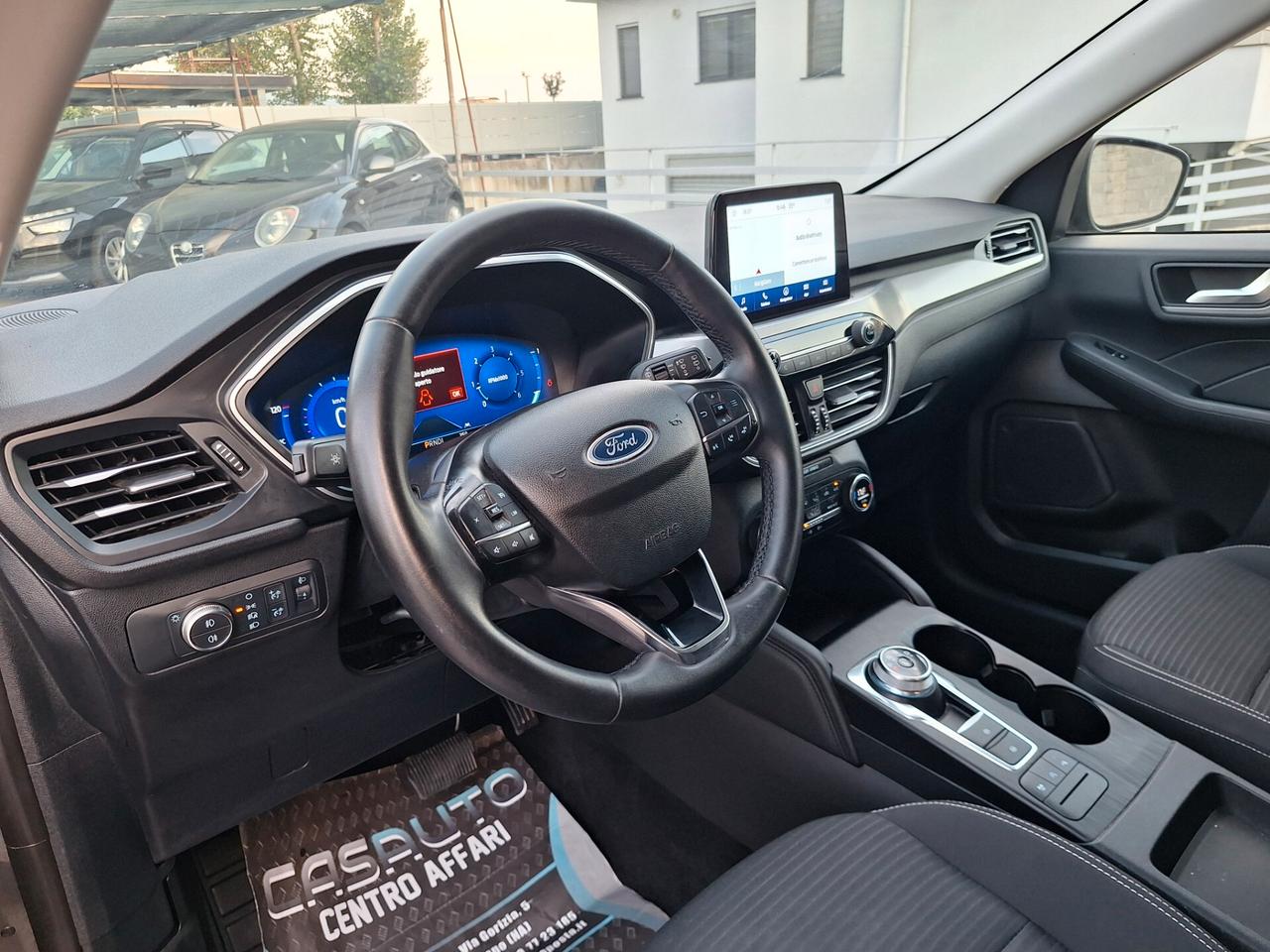 Ford Kuga TITANIUM 1.5 DIESEL 120cv AUTOMAT. NAV+RETROCAM. 2022