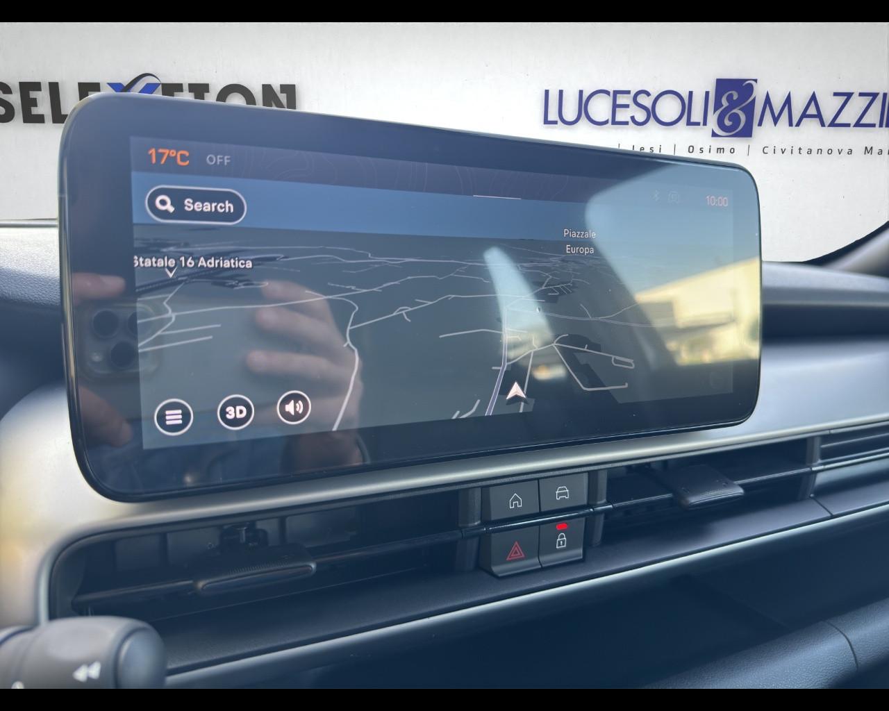 JEEP Avenger - Avenger 1.2 Turbo 110 CV e-Hybrid Altitude