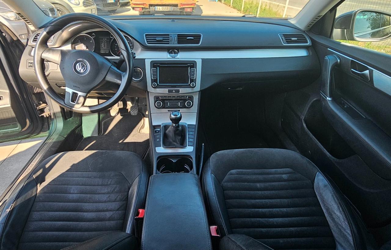VOLKSWAGEN PASSAT 2.0 TDI HIGHLINE BLUEMOTION