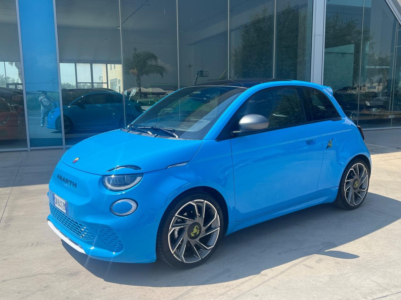 FIAT 500e ABARTH Scorpionissima
