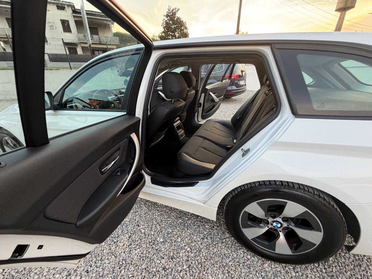 Bmw 320 320d Efficient Dynamics Touring Business Advantage