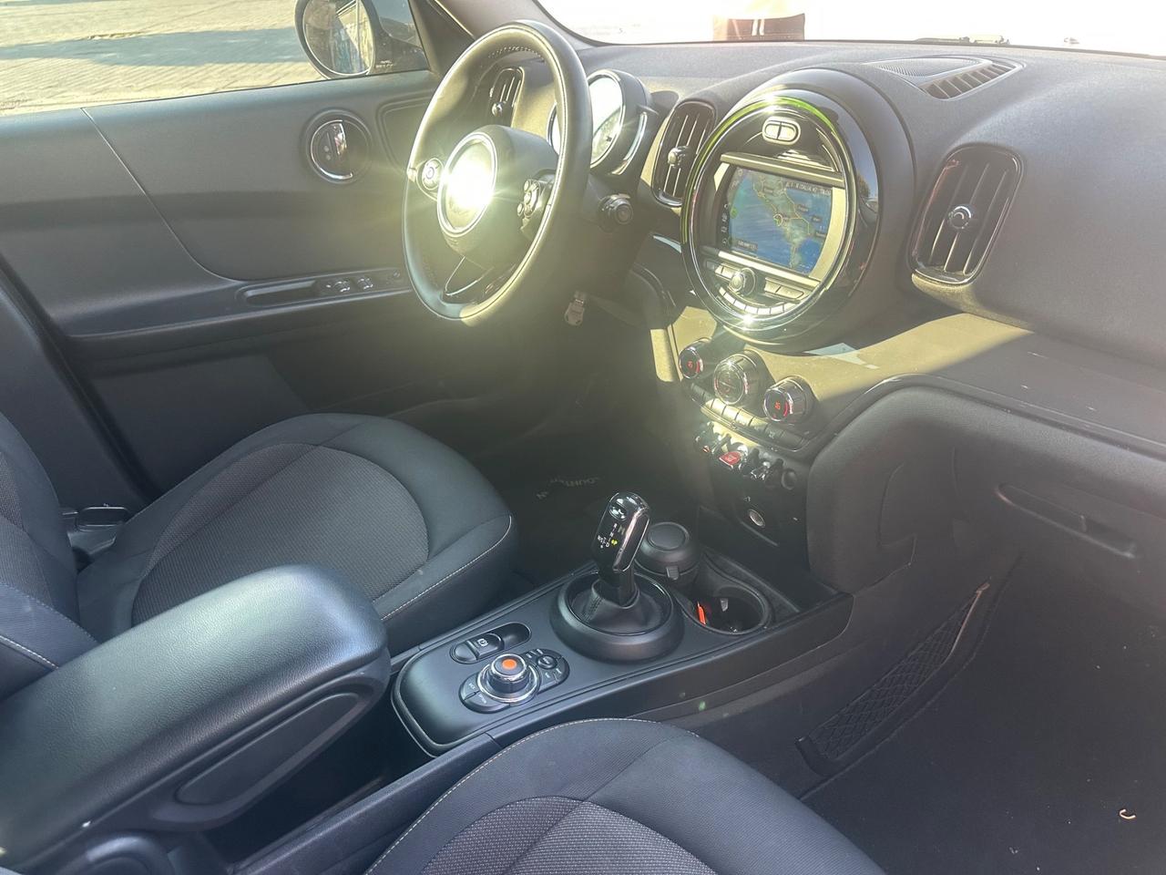 MINI COUNTRYMAN 2.0 150CV AUTOMATICA/NAVIGATORE