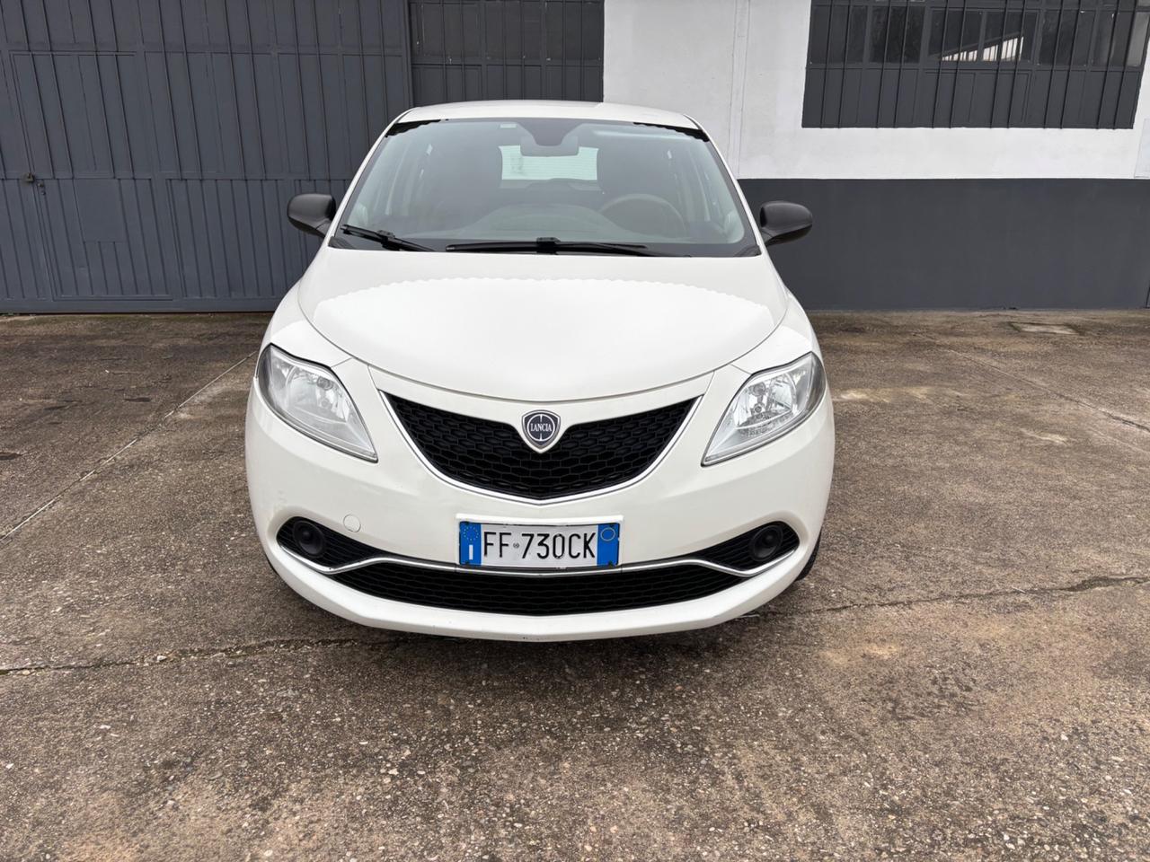 Lancia Ypsilon 1.3 MJT 95 CV. Garanzia.Neopatentati
