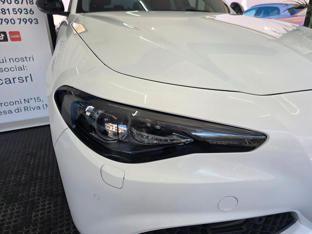 Alfa Romeo Giulia 2.2jtdm AT8 2017 99000km