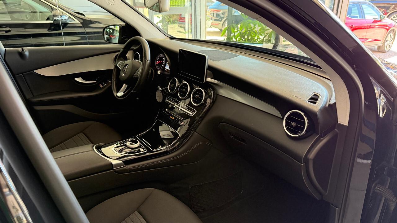 MERCEDES GLC 220 TETTO MOTORE DA RIVEDERE