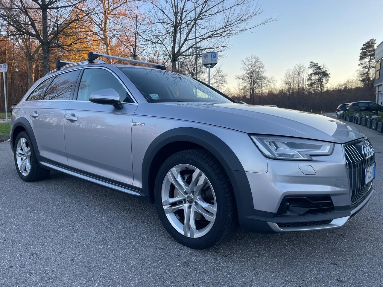 Audi A4 allroad 3.0 TDI 218 CV*Automatik*Pelle*Navi