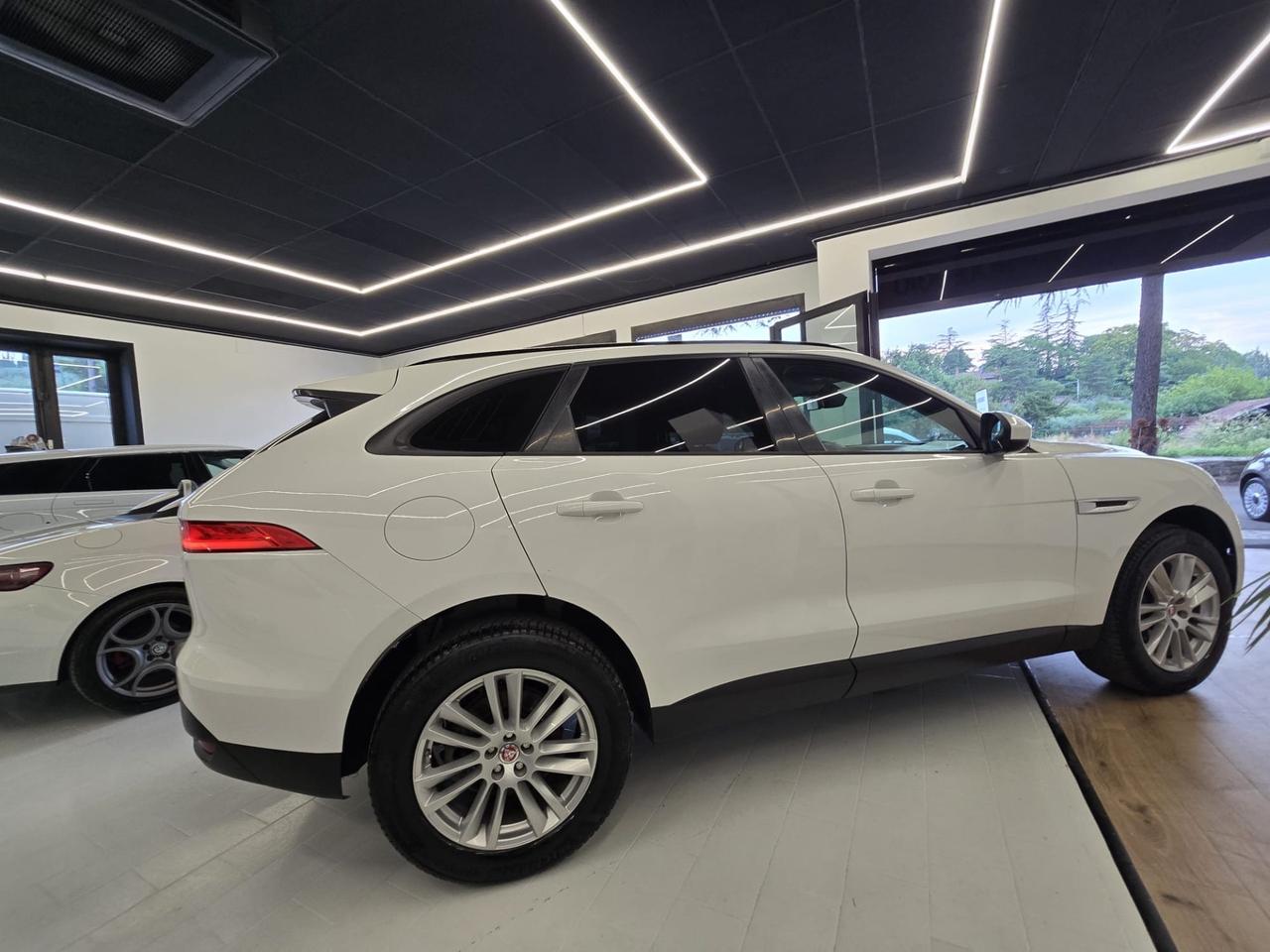 Jaguar F-Pace 2.0 D 163 CV Prestige