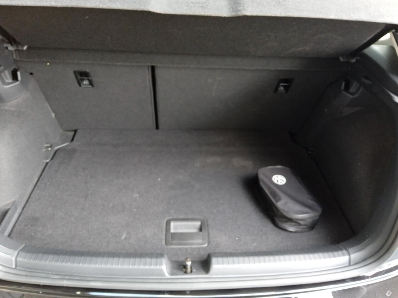 Volkswagen Polo APPLE CAR PLAY SENS PARK DOPPI GUIDA DI 2°LIVELLO LINE ASSIST FRONT ASSIST ADATTA X NEOPATENTATI