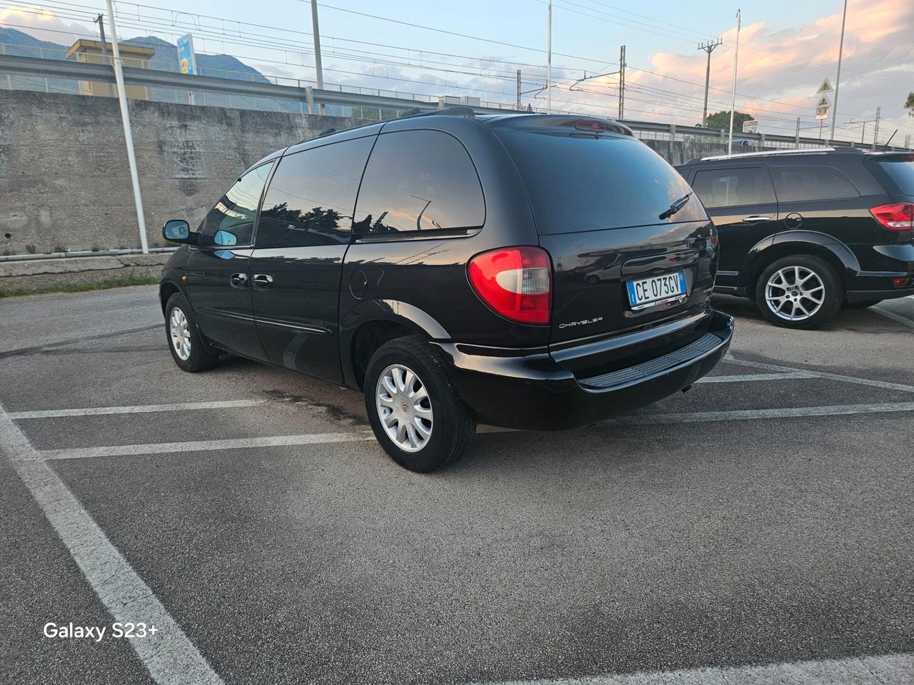 Chrysler Voyager 2.5 CRD cat LX Leather