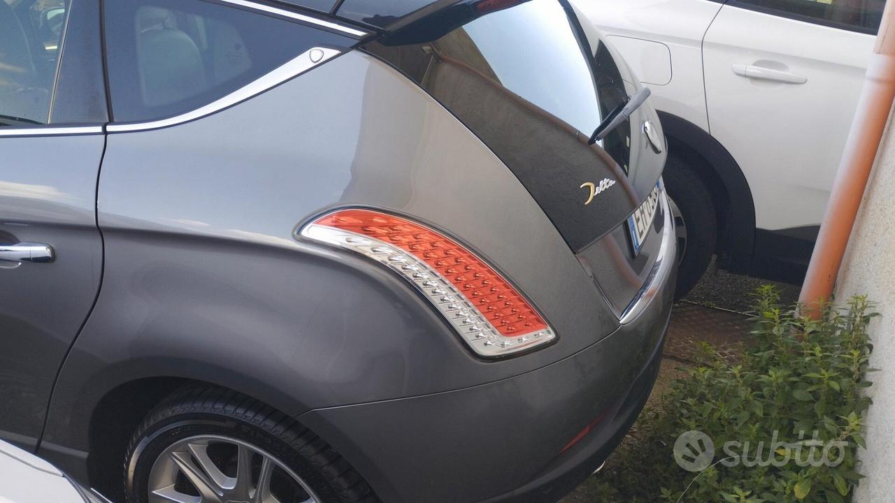 Lancia Delta 1.9 MJT Twinturbo DPF Oro
