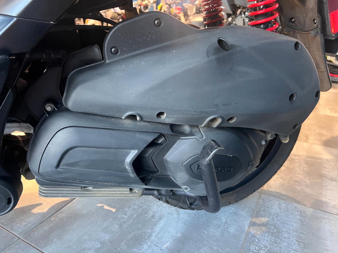 Piaggio MP3 300 hpe