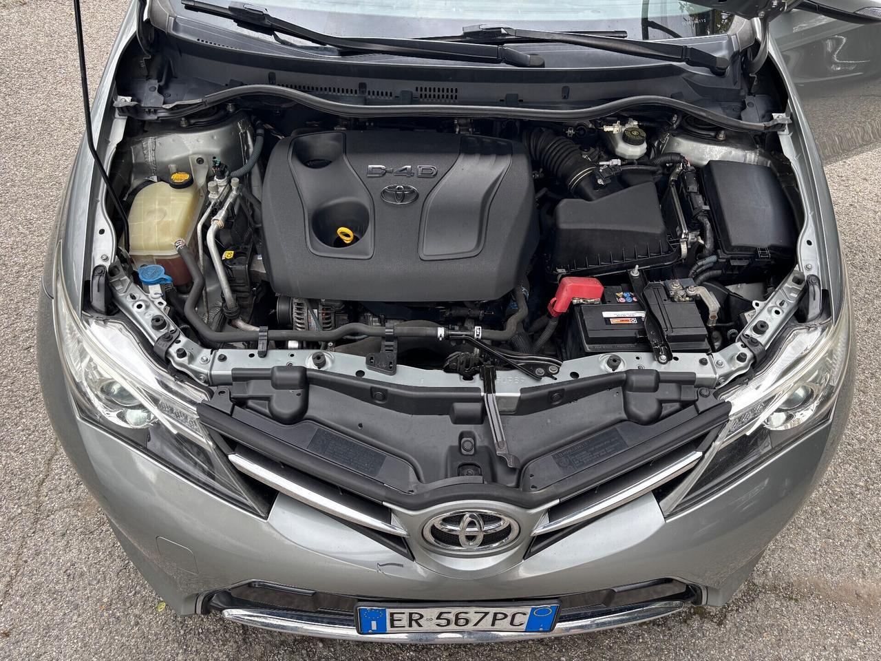 Toyota Auris 1.4 D-4D 5 porte ok neopatentati