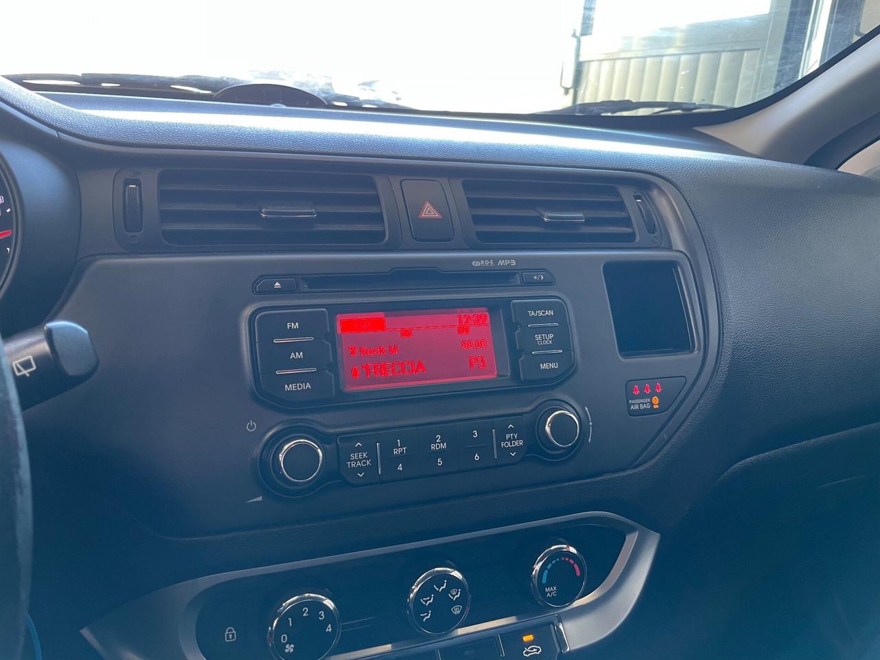 Kia Rio 1.1 CRDi 5 porte Neopatentati Diesel