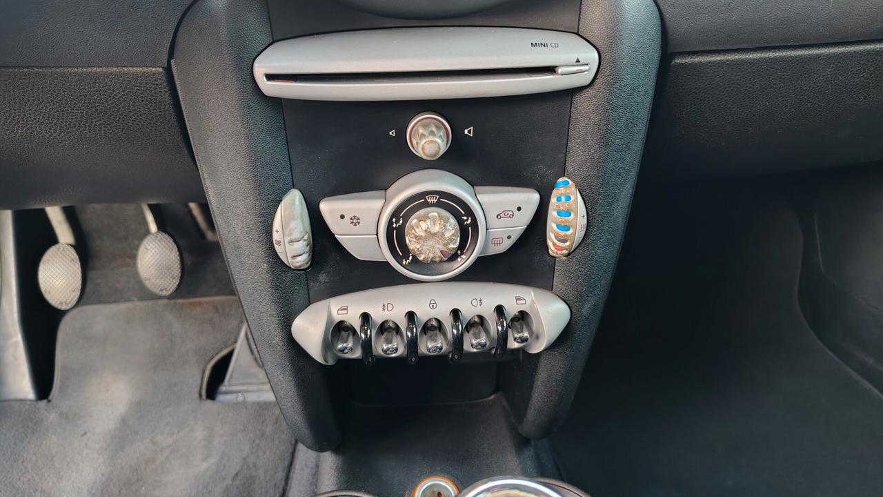 MINI ONE RAY 1.4 BENZINA 75 CV