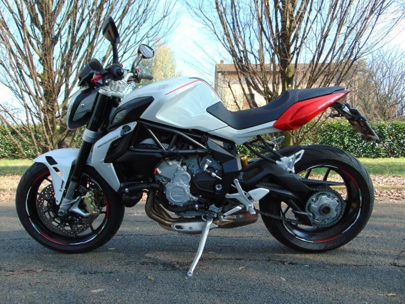 MV Agusta Brutale 800 EAS Italia