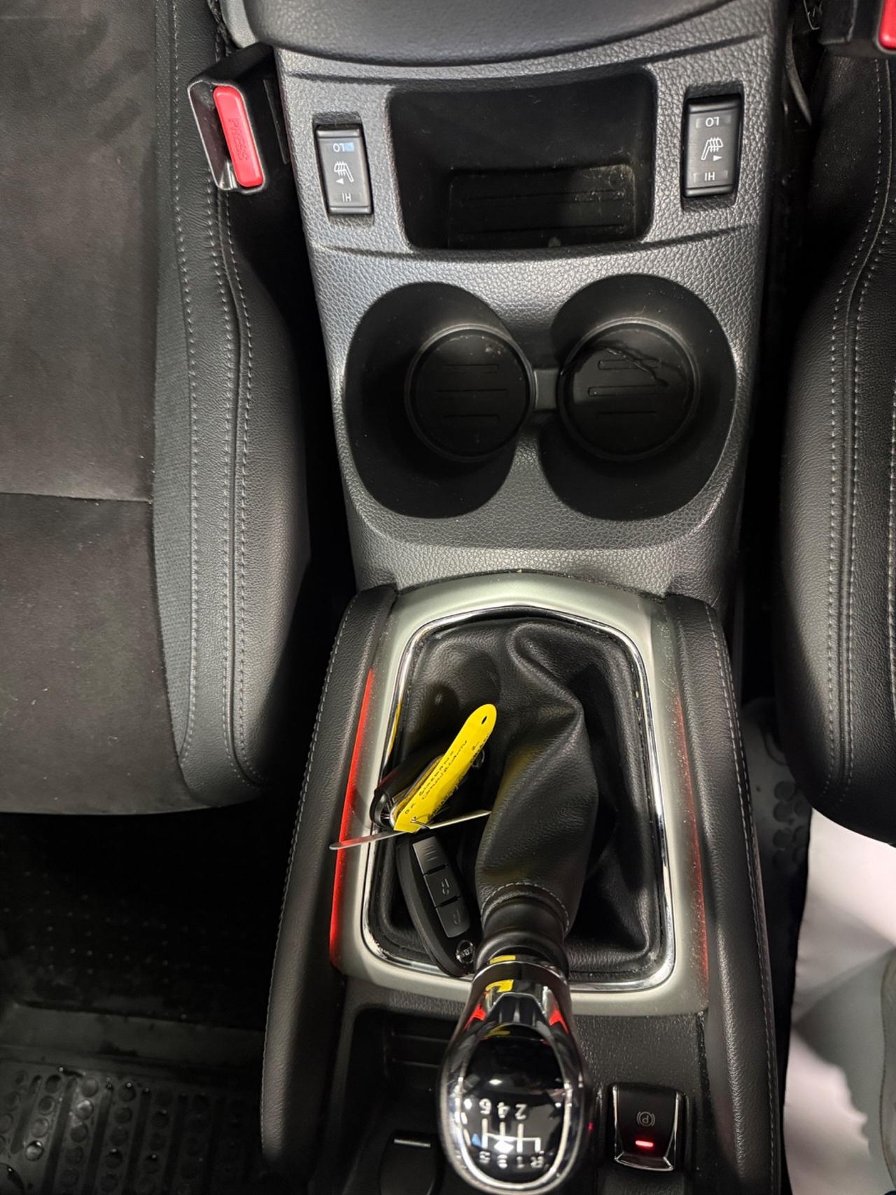 Nissan Qashqai 1.6 dCi 2WD Visia 131CV Manuale