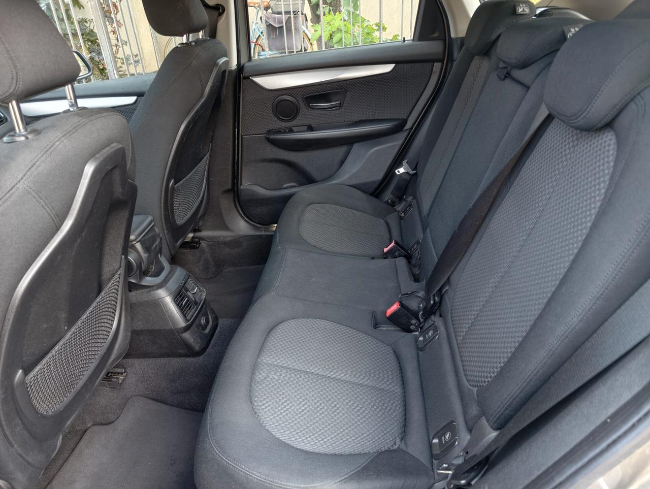 Bmw 216 218d Active Tourer Advantage