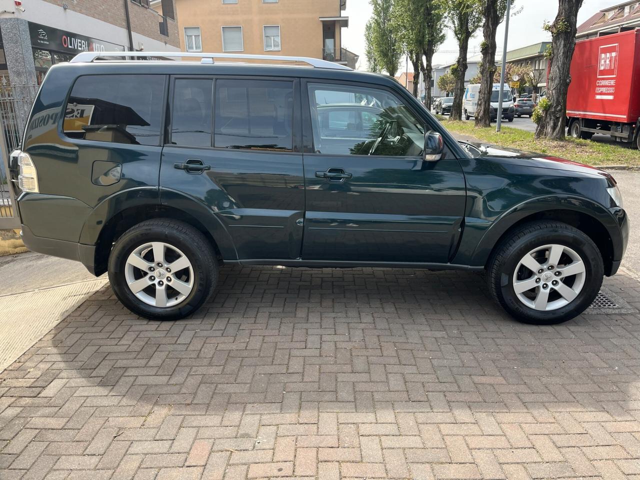 Mitsubishi Pajero 3.2 DI-D 16V 5p. Intense 7p