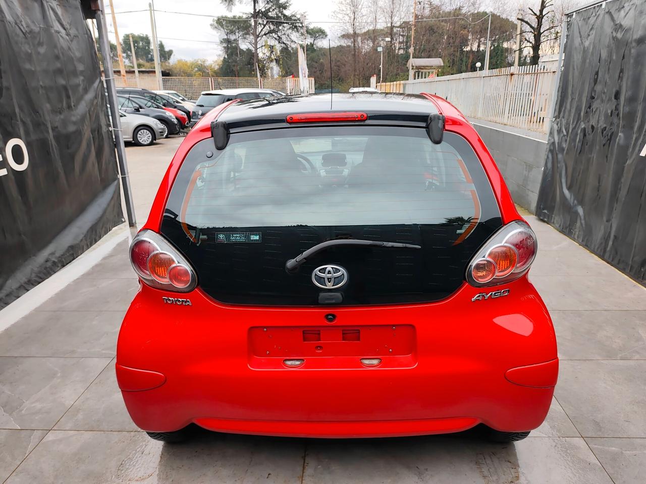 Toyota Aygo 1.0 BENZINA NAVIGATORE