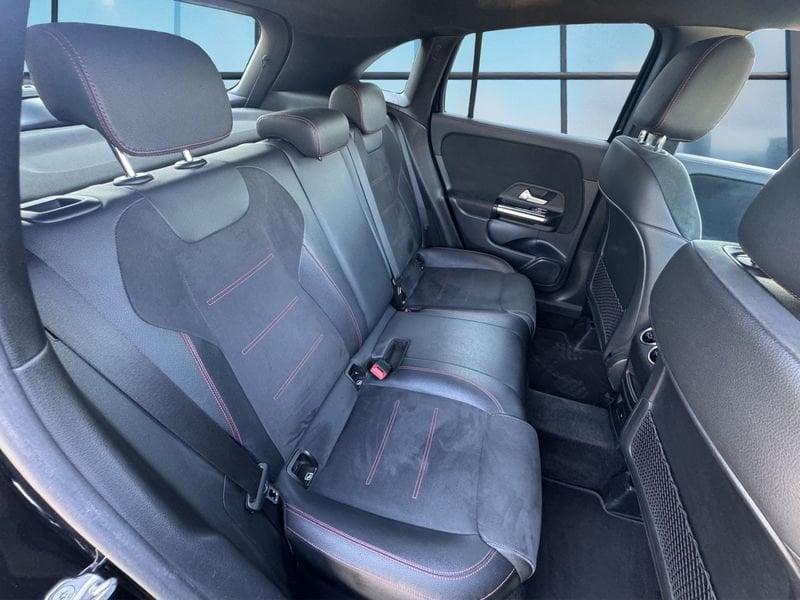 Mercedes-Benz GLA GLA 200 d Automatic Premium