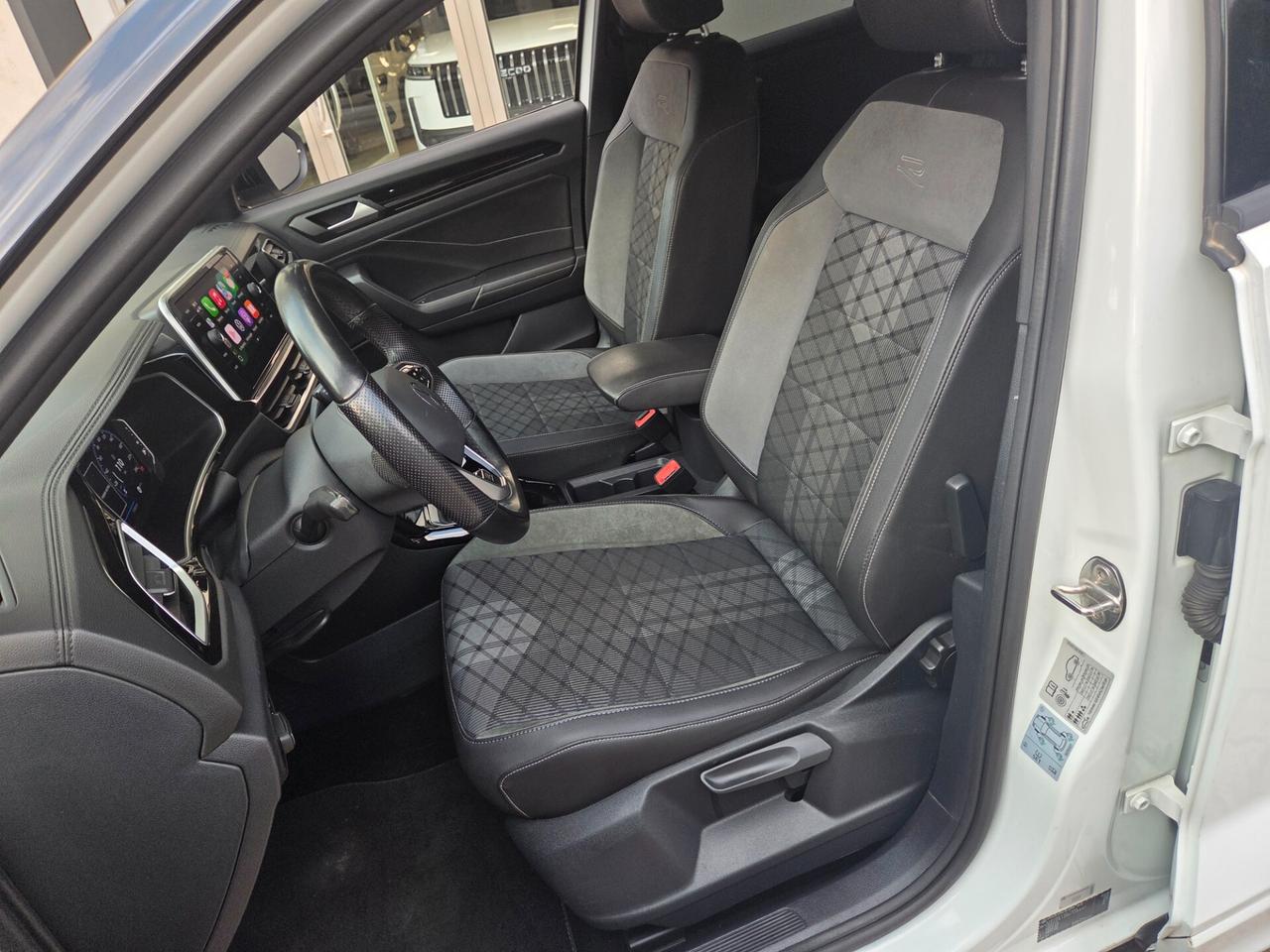 Volkswagen T-Roc 2.0 TDI 116 CV R-Line