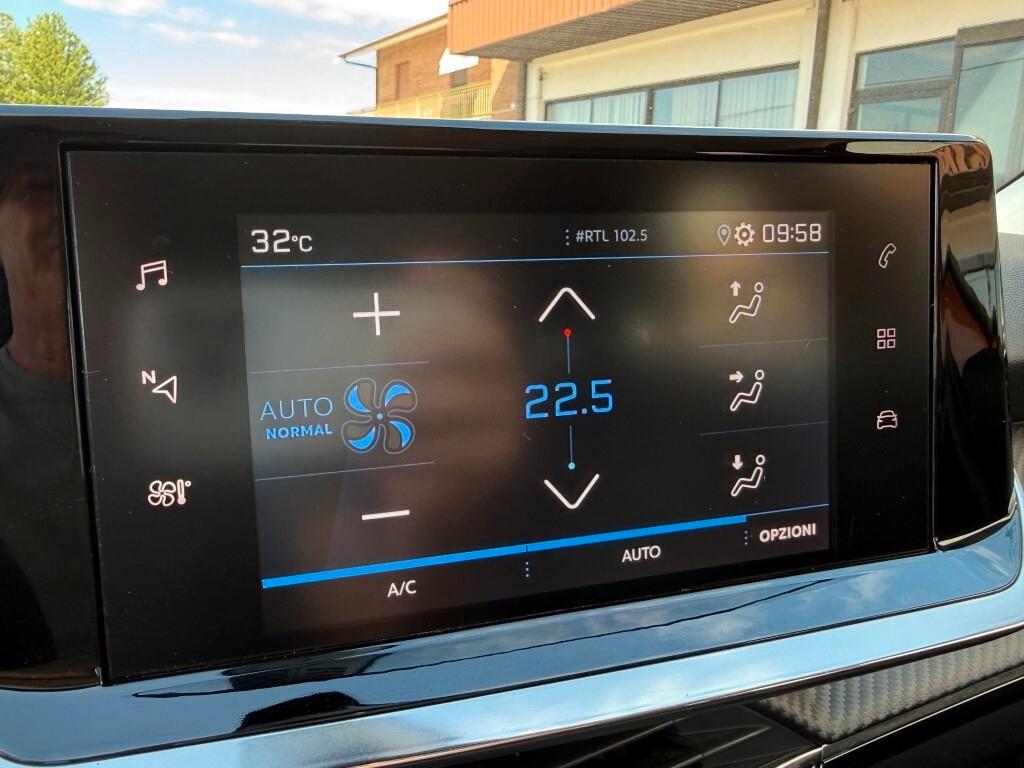 Peugeot 2008 BlueHDi 110 S&S Allure Pack