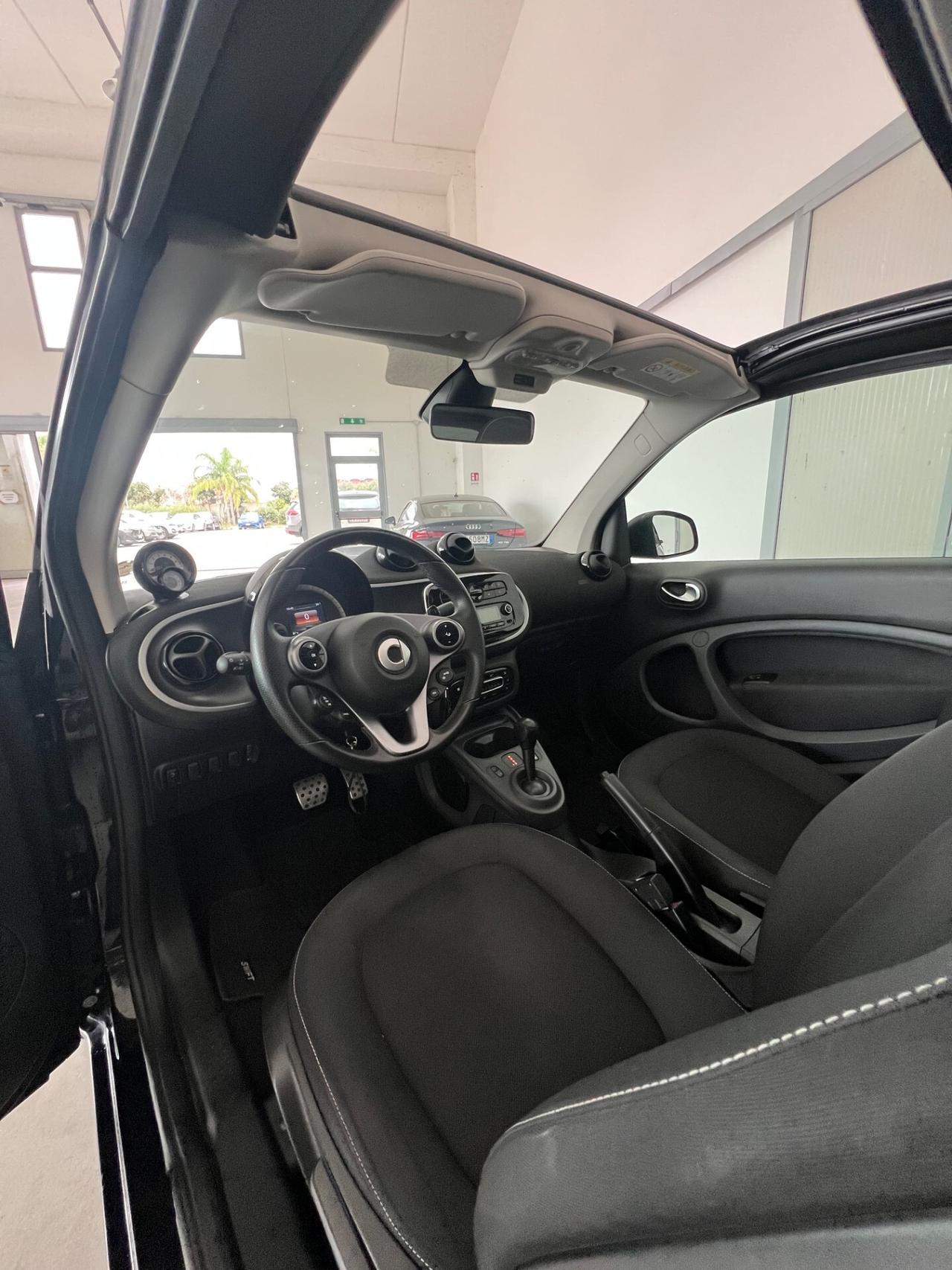 Smart ForTwo 90 0.9 T twinamic cabrio Passio