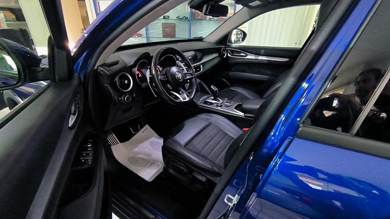 Alfa Romeo Stelvio 2.2 Turbodiesel 190 CV AT8 Q4 Sprint
