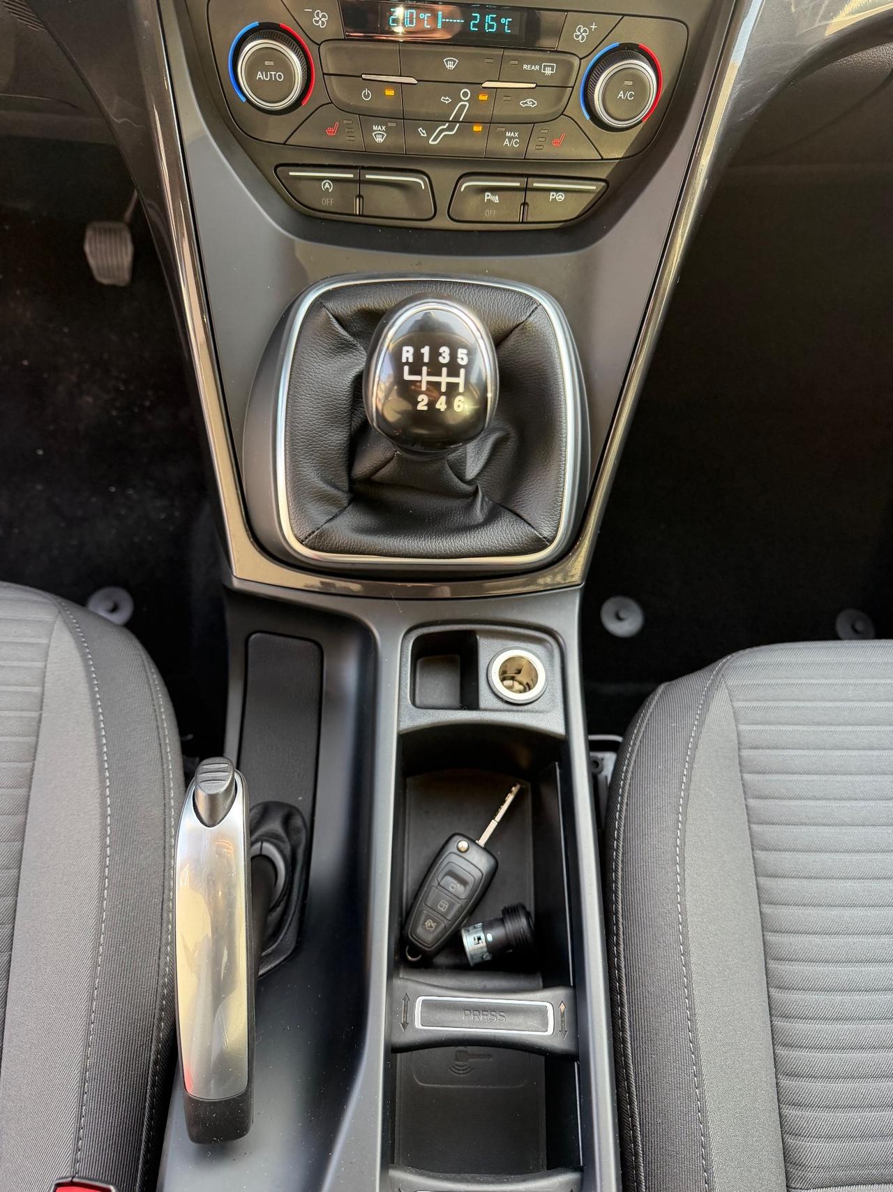 Ford C-Max 1.0 EcoBoost 100CV Titanium con Gancio traino