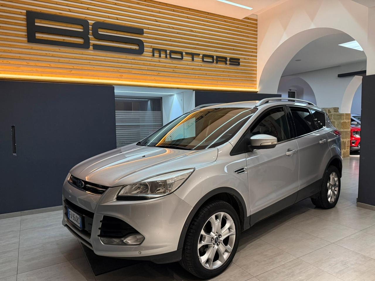 Ford Kuga 2.0 TDCI 120 CV S&S 2WD Titanium