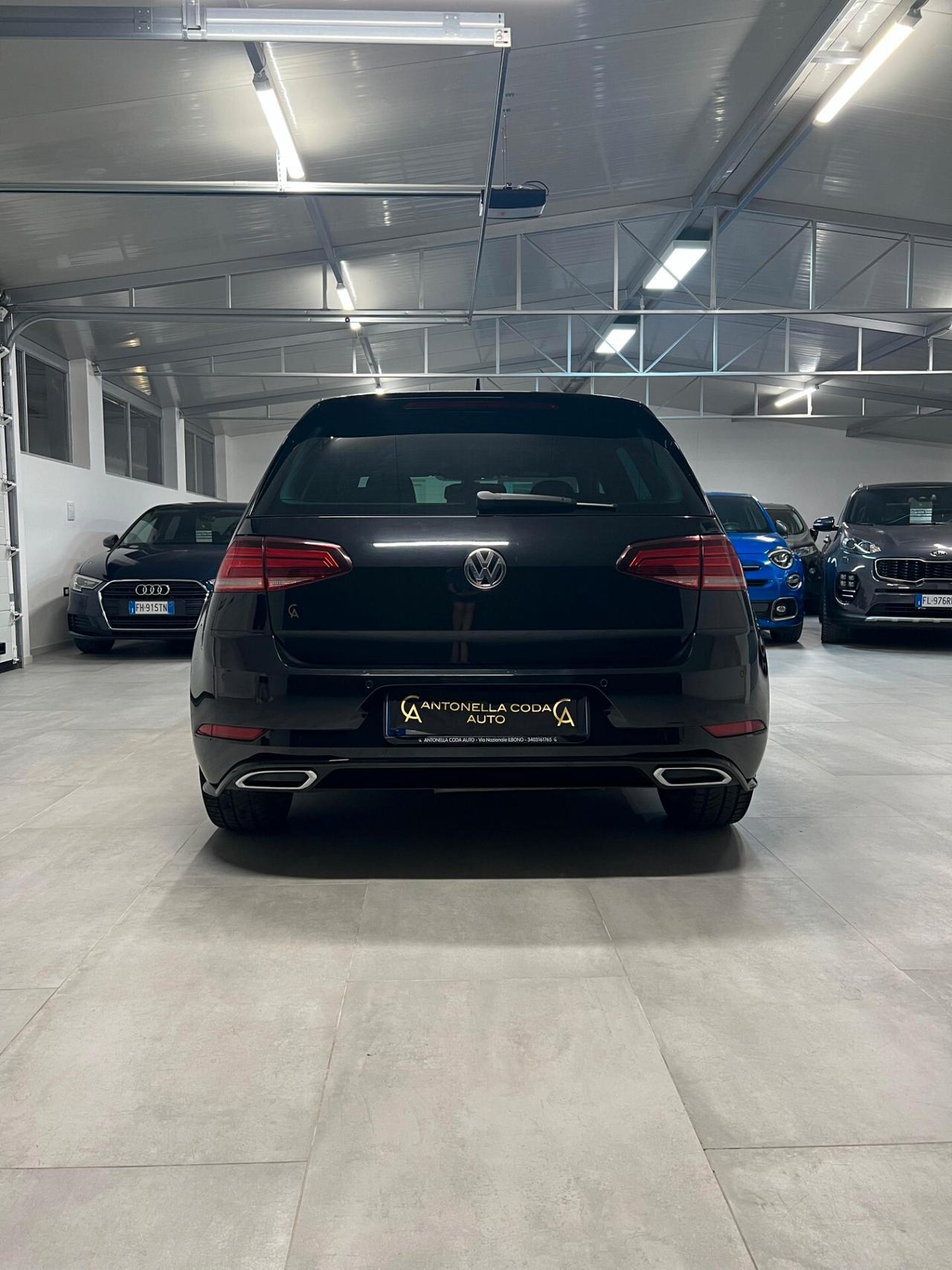 Volkswagen Golf 1.6 TDI 115 CV 5p. R-LINE
